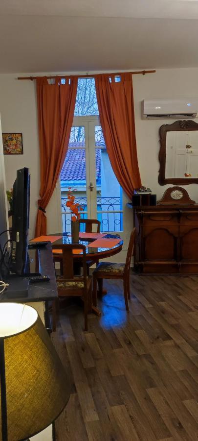 Au Quatre, 2Em Etage Centre Historique Villa Pézenas Екстериор снимка